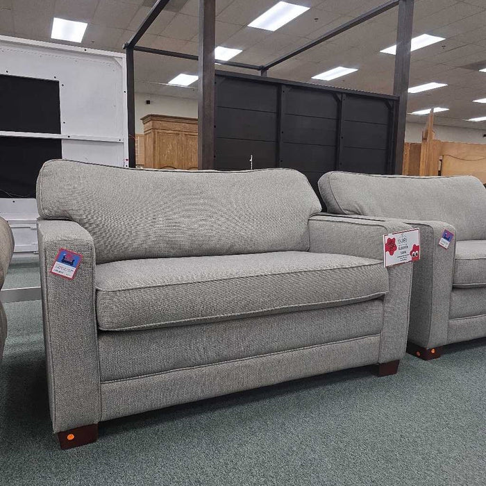 SLEEPER CHAIR & HALF ALK