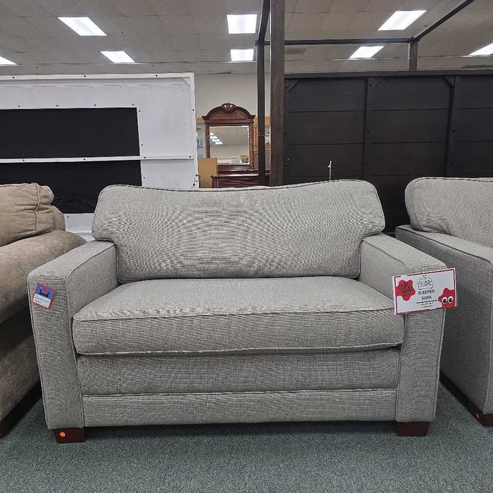 SLEEPER CHAIR & HALF ALK