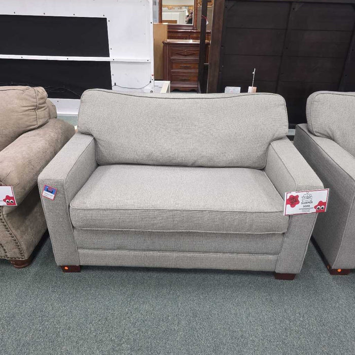 SLEEPER CHAIR & HALF ALK