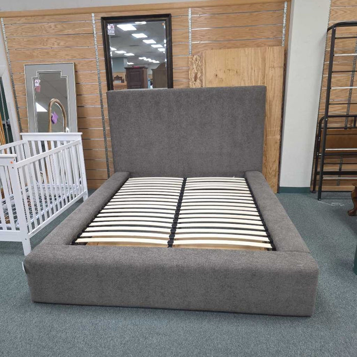QUEEN STORAGE BED KIK