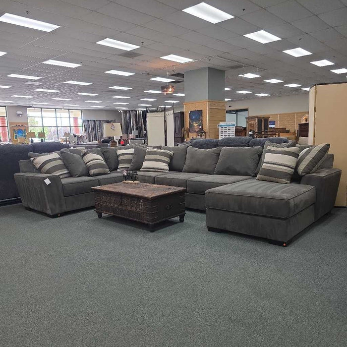 3PC SECTIONAL MIH