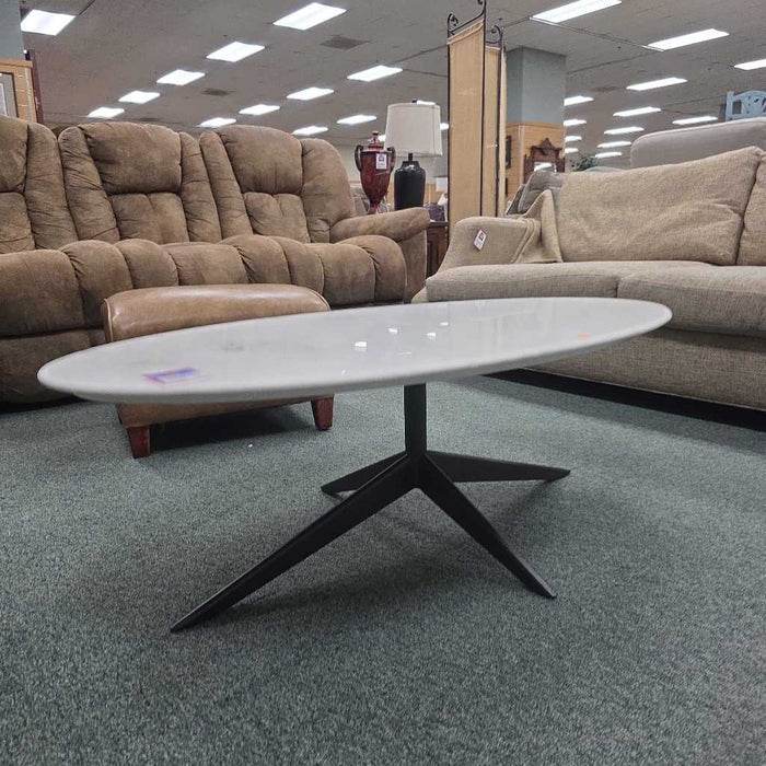 COFFEE TABLE BAH