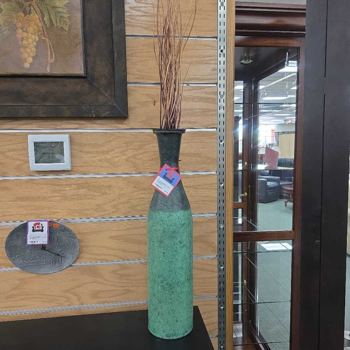 TALL VASE BT