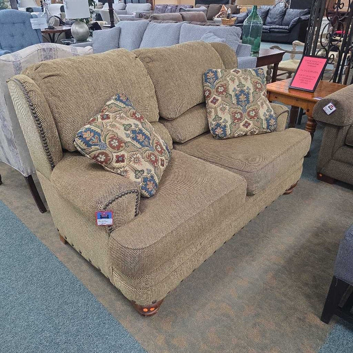 LOVESEAT BST