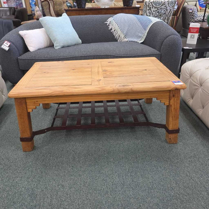 COFFEE TABLE BAH