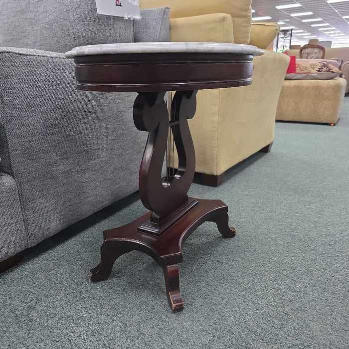 ACCENT TABLE MI