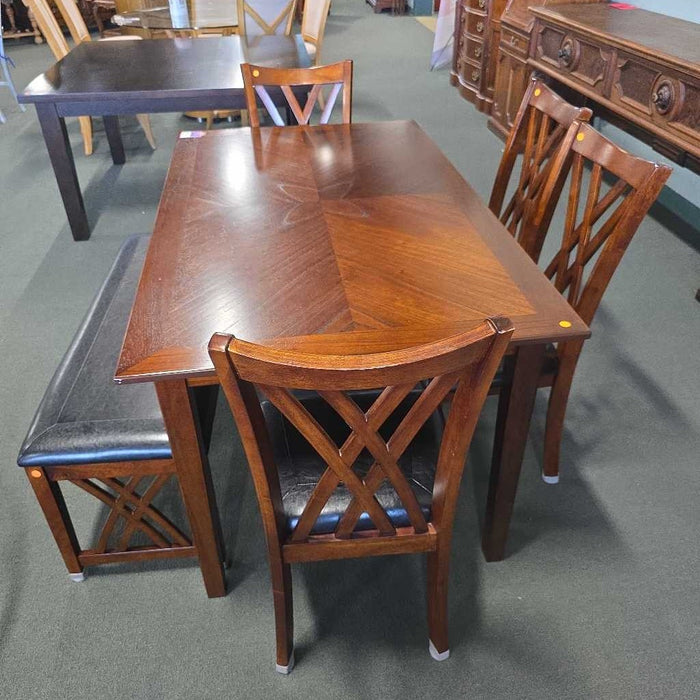 TABLE 4 CHAIRS 1 BENCH ALK