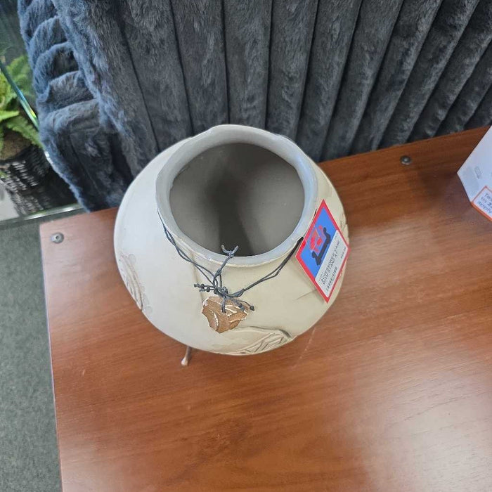 VASE WITH STAND AT