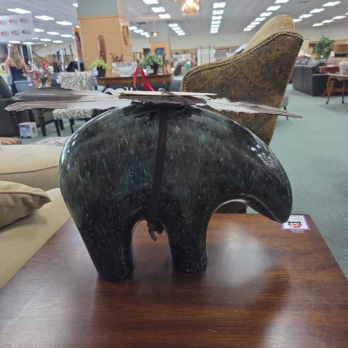 BEAR STATUE MI