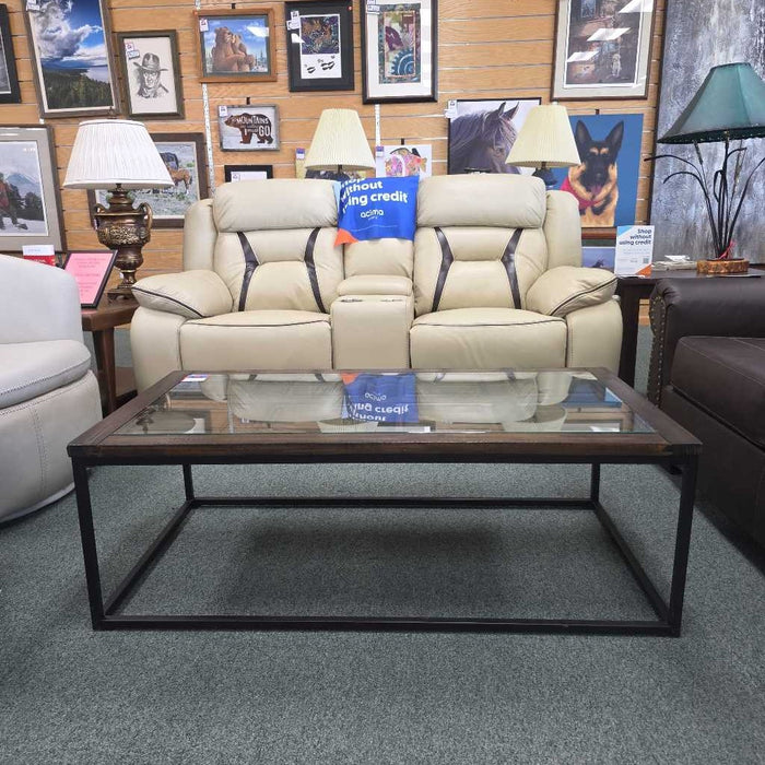 COFFEE TABLE TM