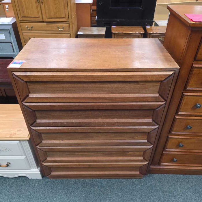 TALLBOY DRESSER BTK