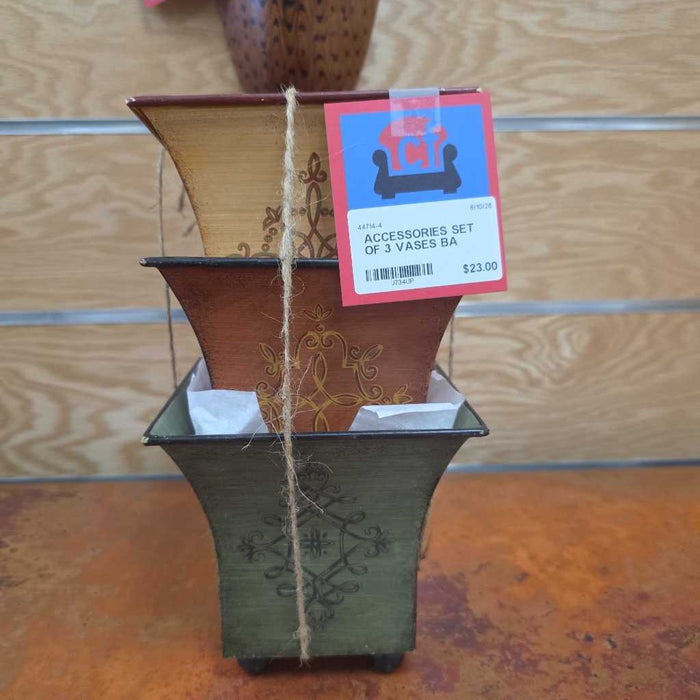 SET OF 3 VASES BA