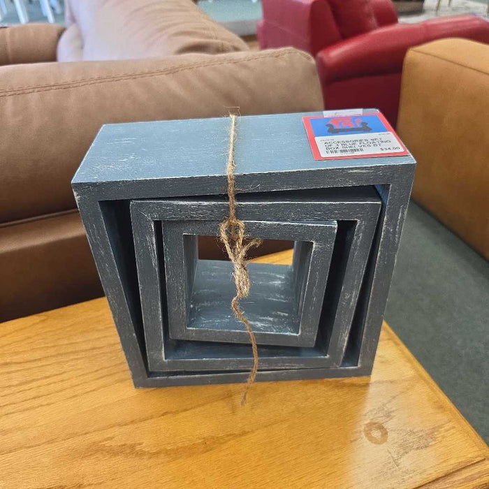 SET OF 3 BLUE FLOATING BOX SHELVES BT