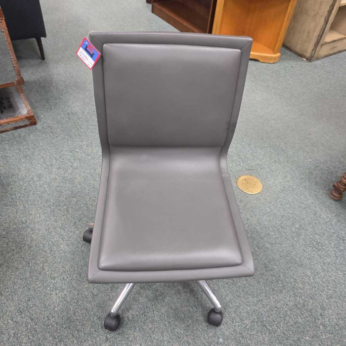 GRAY LEATHER DESK CHAIR