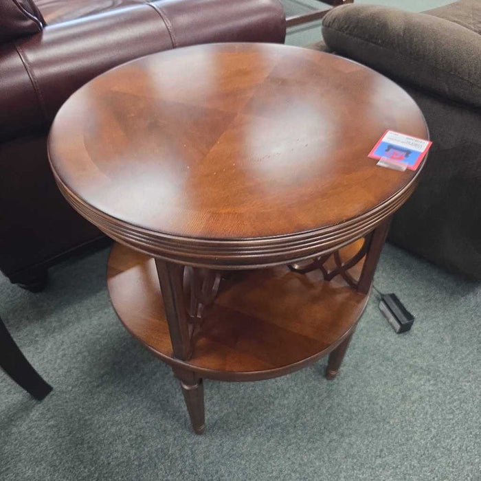 ACCENT TABLE KL