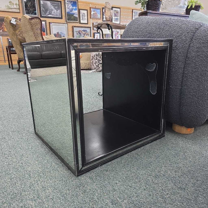 RESTORATION HARDWARE END TABLE