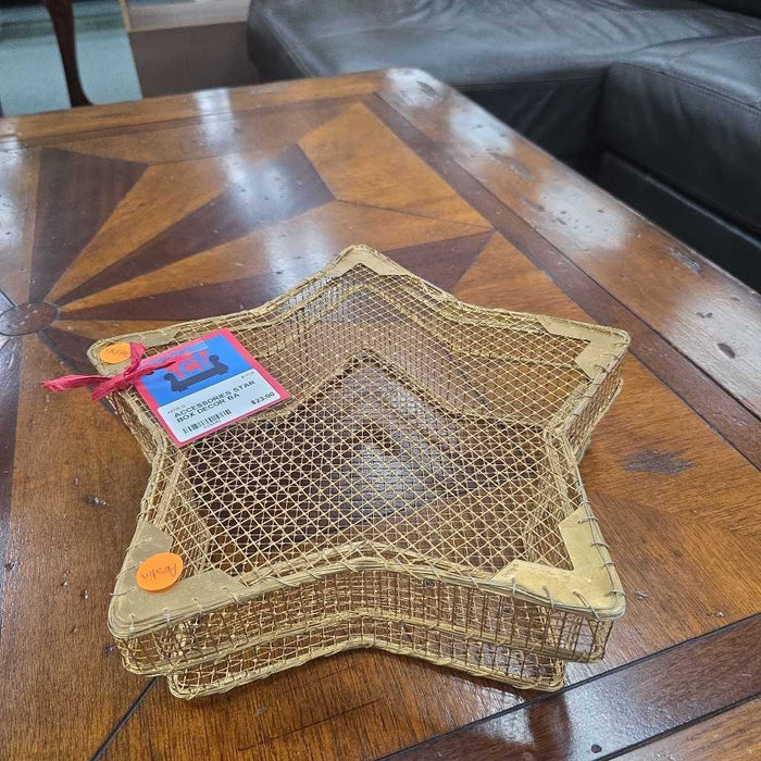 STAR BOX DECOR