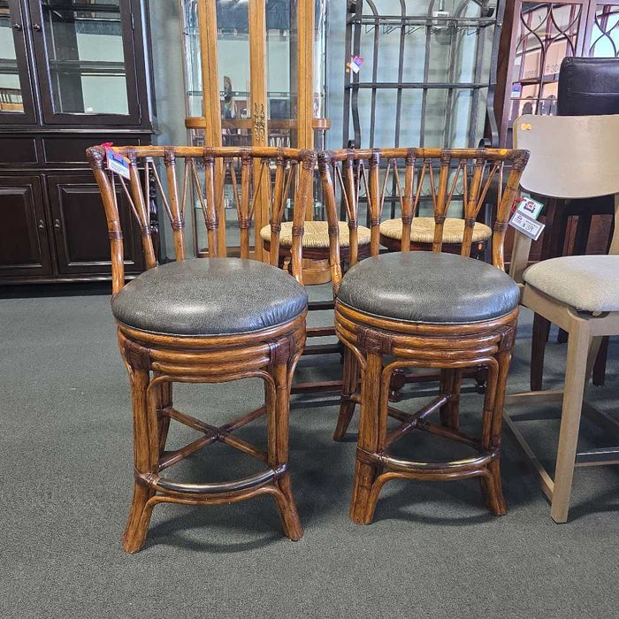 SET OF 2 TOMMY BAHAMA SOUTH BEACH STOOLS LSH