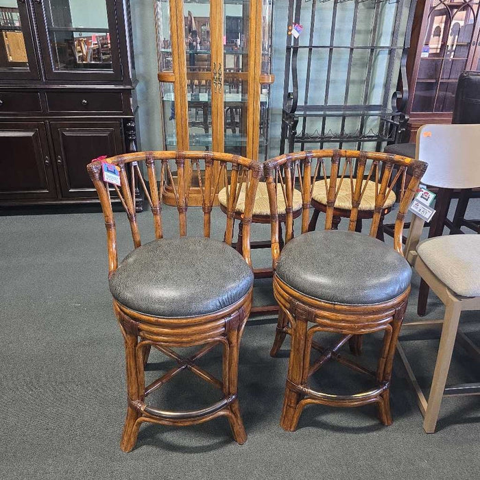 SET OF 2 TOMMY BAHAMA SOUTH BEACH STOOLS LSH