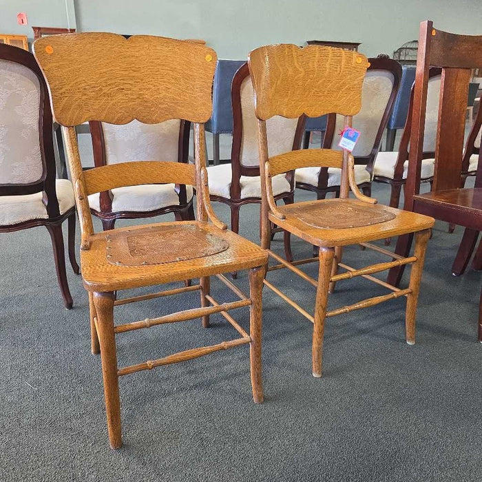 SET OF 2 CHAIRS BAH