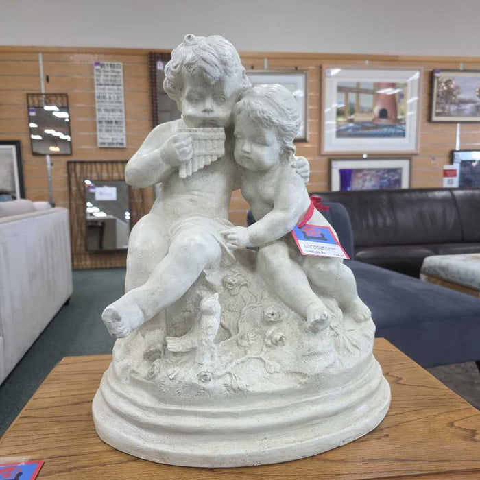 KIDS SCULPTURE LS