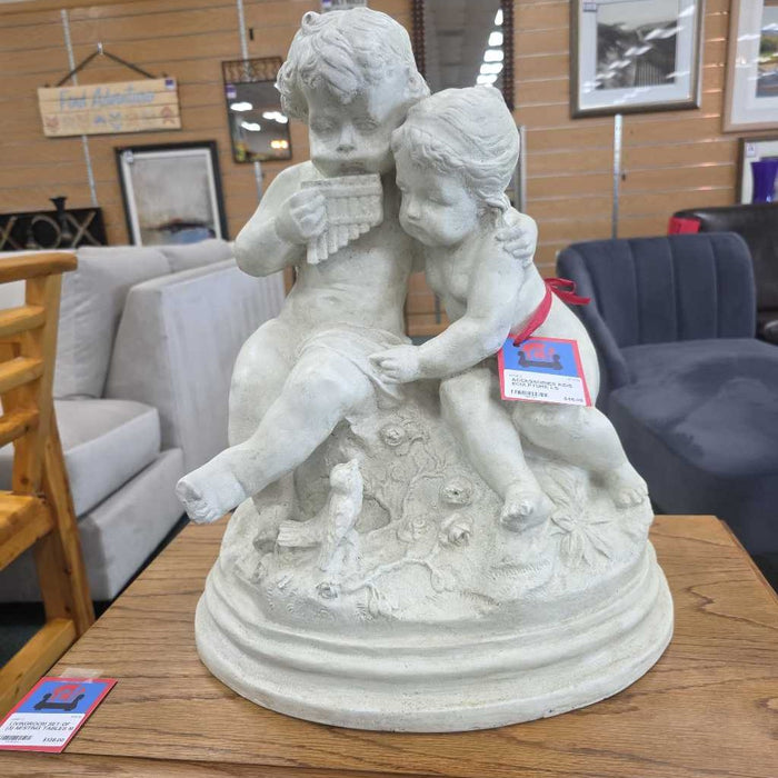 KIDS SCULPTURE LS