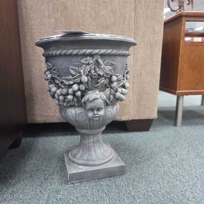 CHERUB GRAY VASE S