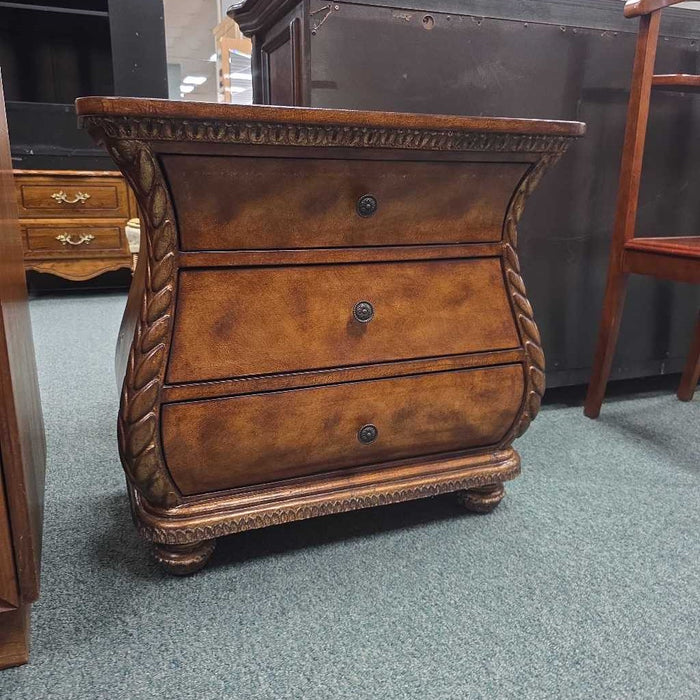 NIGHTSTAND SK