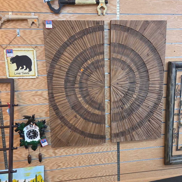 2 PIECE WOOD WALL DECOR BAH