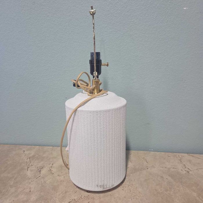 WHITE ROUGH CYLINDER LAMP AL