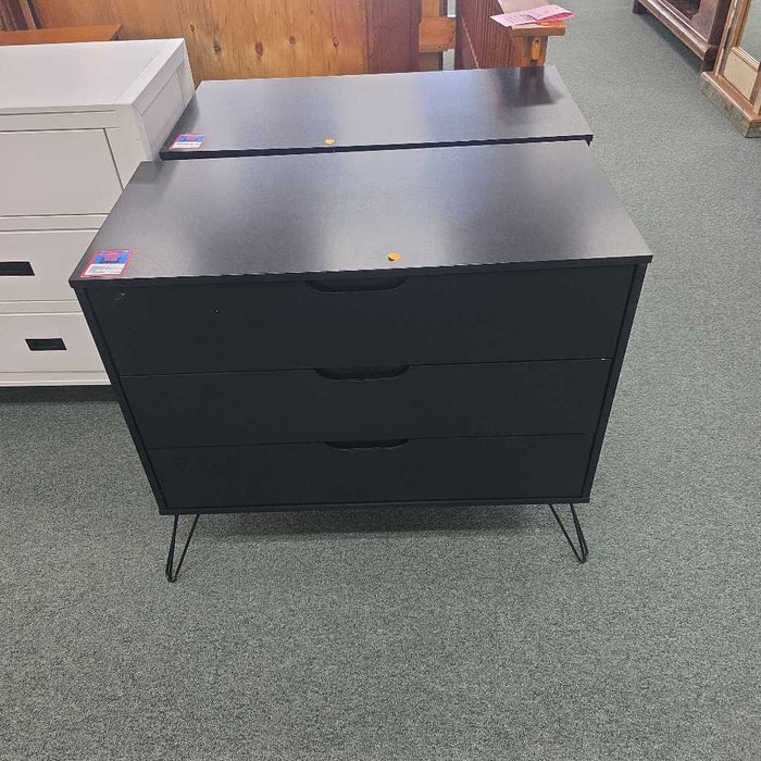 BLACK 3 DRAWER NIGHTSTAND BAH
