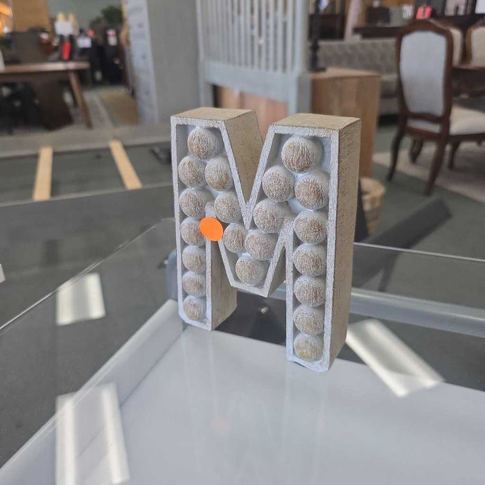 "M" DECOR A