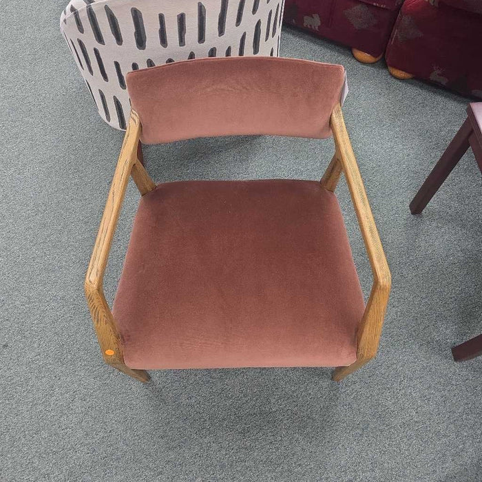 FOUR HANDS AUBURN TYLER ARM CHAIR BTK