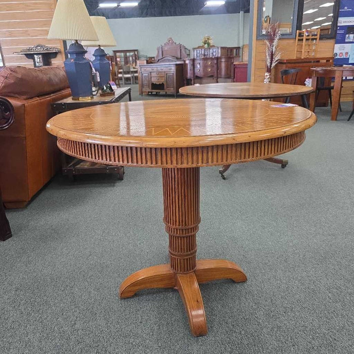 ROUND TABLE BTK