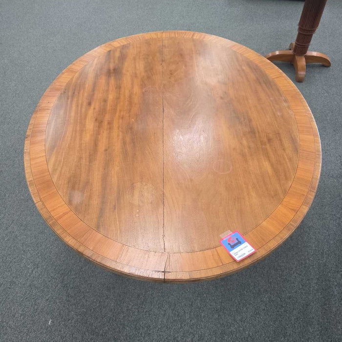 TABLE BAH