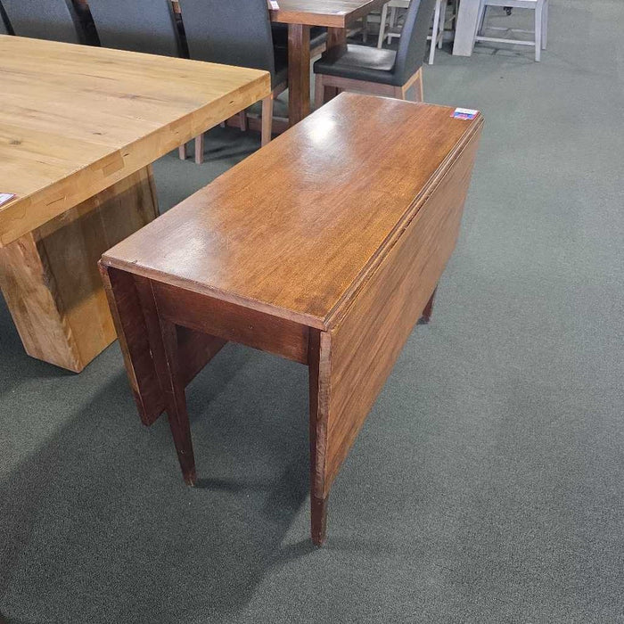 DROP LEAF TABLE BTK