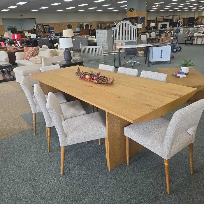 FOUR HANDS PICKFORD DINING TABLE MCK