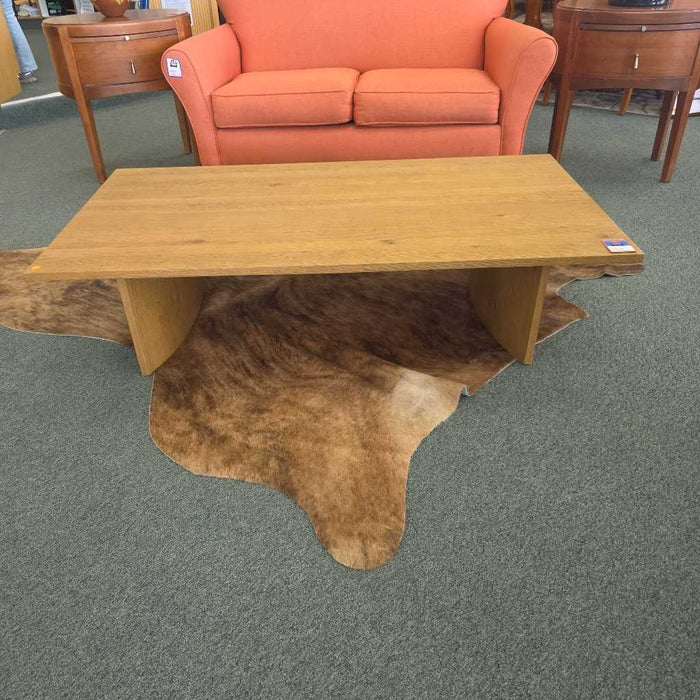 FOUR HANDS PICKFORD COFFEE TABLE TLH