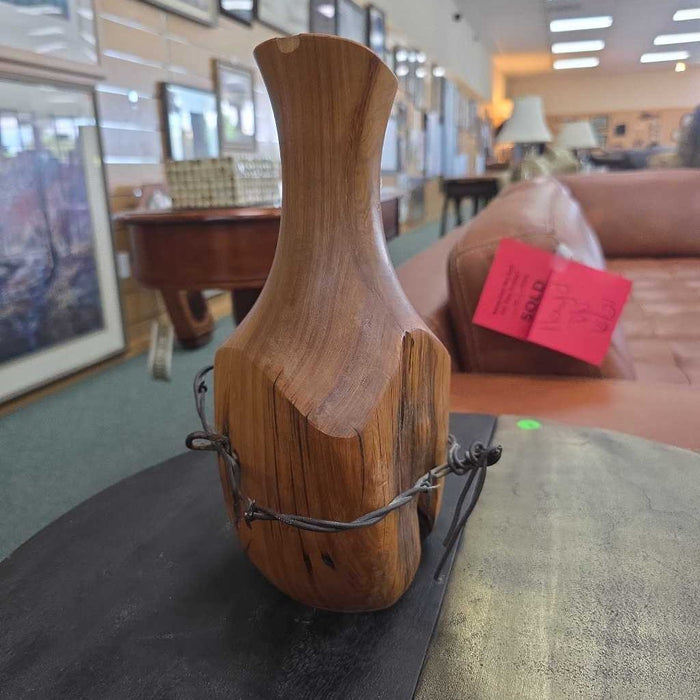 WOOD VASE LS