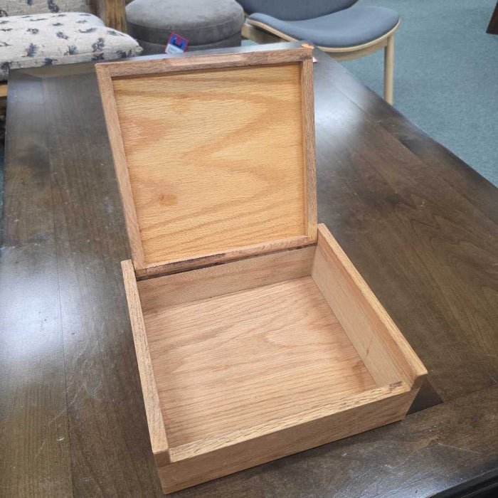WOOD BOX BT