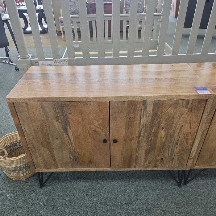 COASTER 2 DOOR CABINET BAH