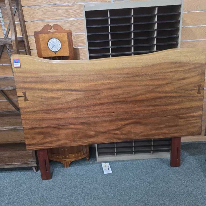 QUEEN HEADBOARD LSH
