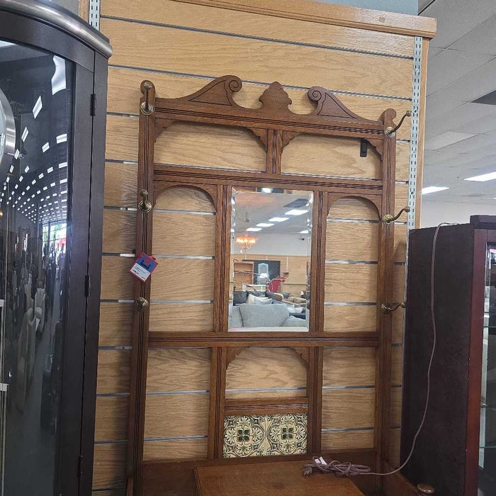 HALL TREE BST
