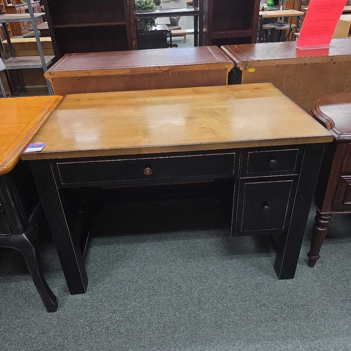 DESK BTK
