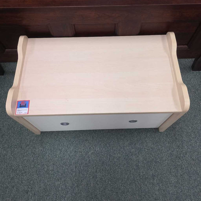 STORAGE BENCH KL