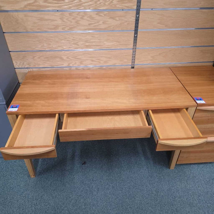 DESK BAH