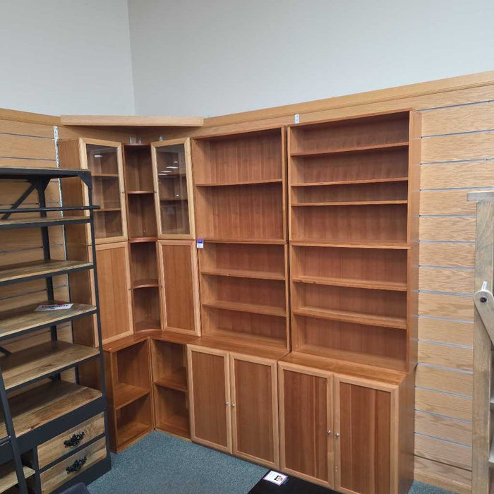 15PC BOOKSHELF ATH