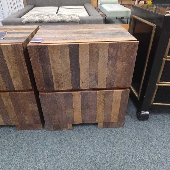 NIGHTSTAND SK