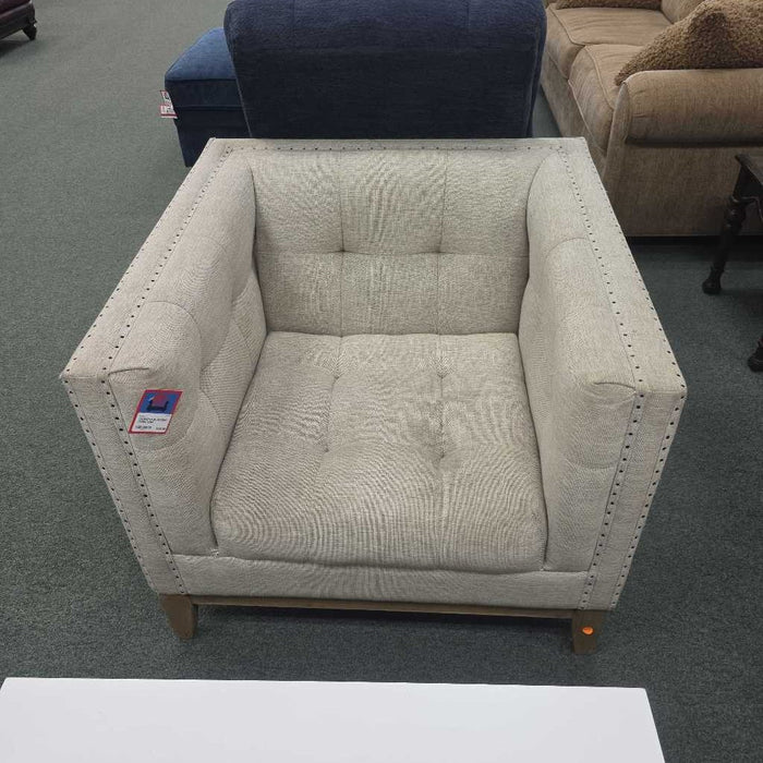 ACCENT CHAIR BAH
