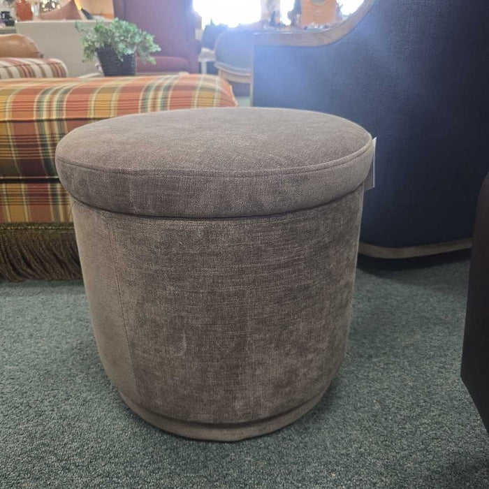 STORAGE OTTOMAN LS